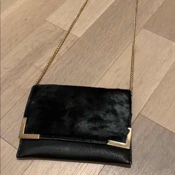 Black faux fur crossbody - Picture 4 of 4